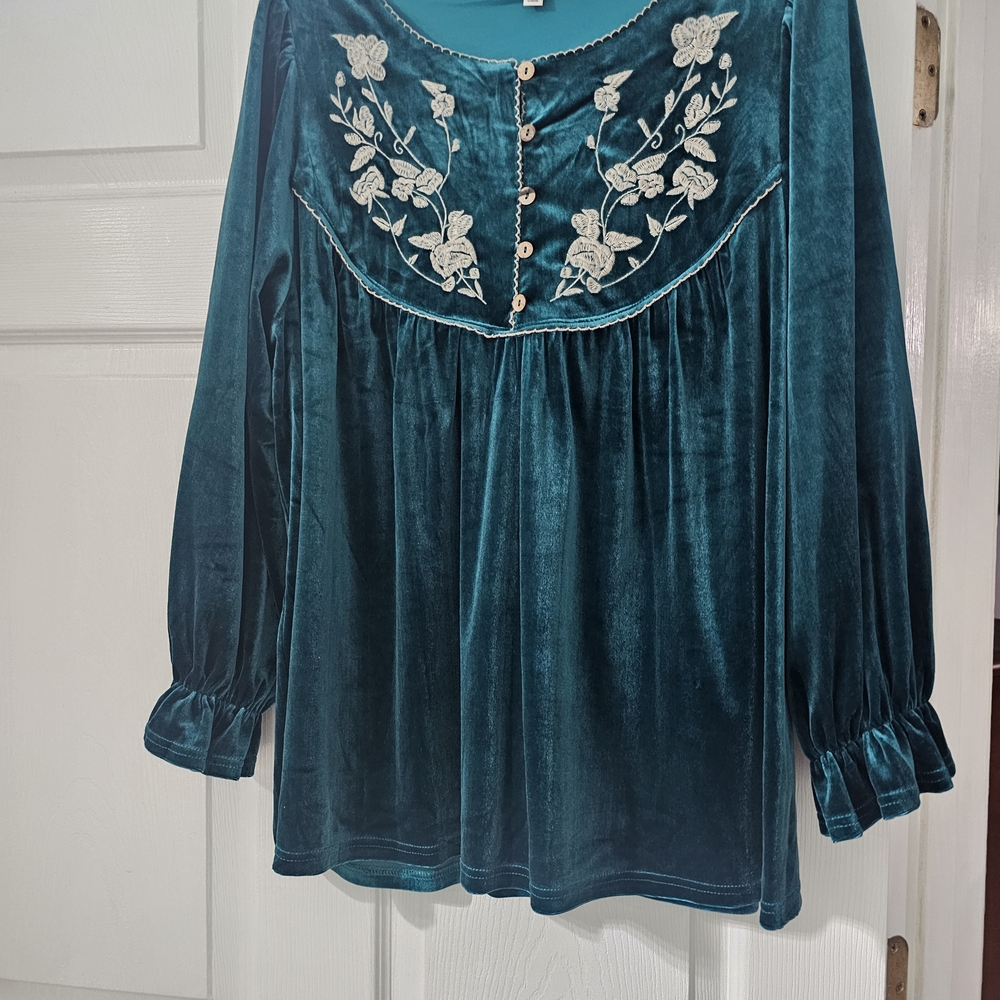 Umgee Teal Velvet Blouse with Floral Embroidery